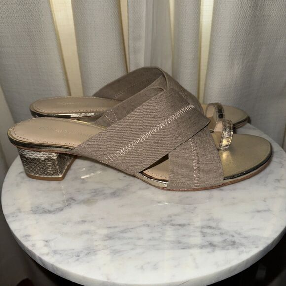 Donald J Pliner Mara Toe Ring Low-Heel Sandal Size 10M Women’s Gold - Picture 4 of 5